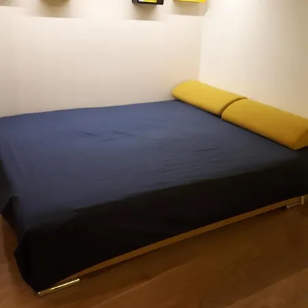 Apartment Cosy Of 17 Square Meters At Place Monge 75005 Paris